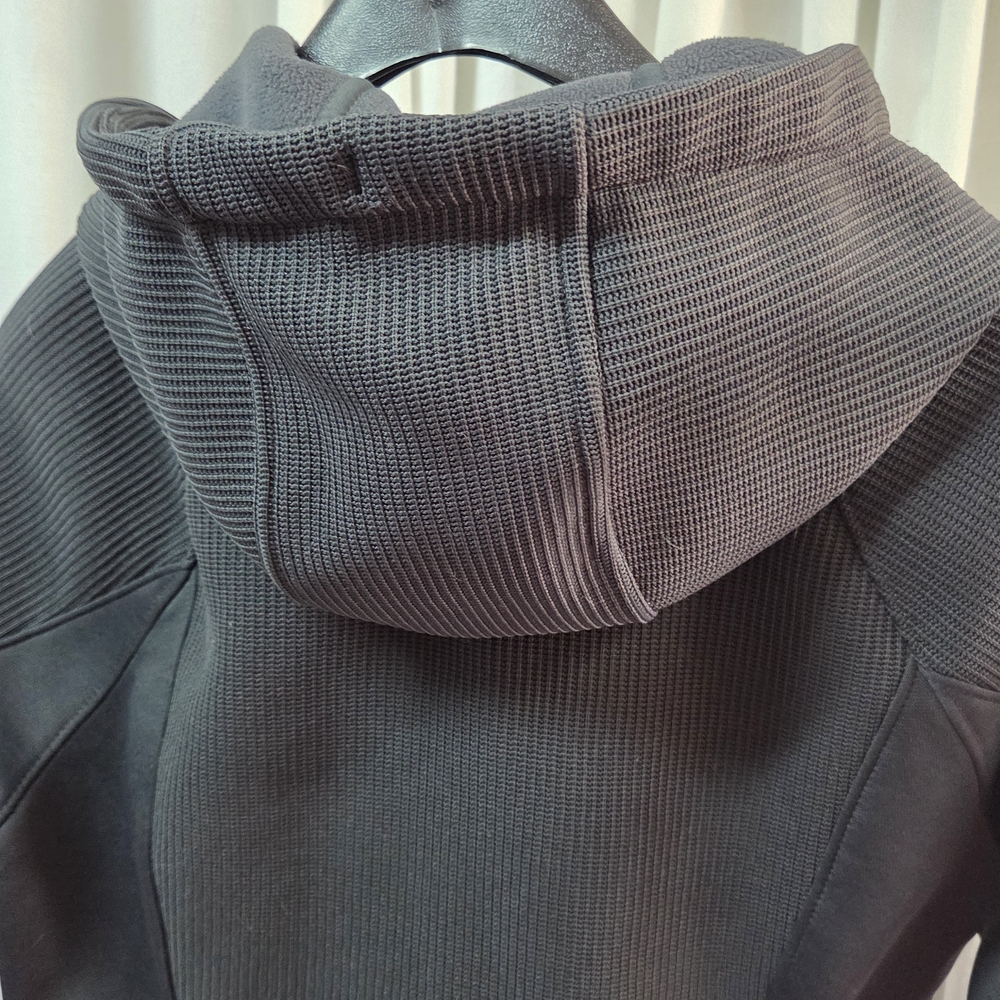 Swiss Tech Jacket - Picture 8 of 8